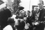 Stepinac dolazi na Euharistijski kongres u Petrinju 1938. 